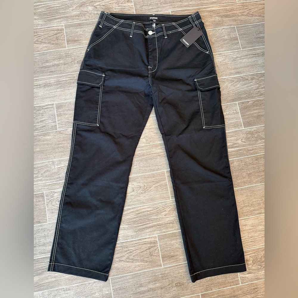 True Religion Black Cargo Pants - Picture 4 of 8